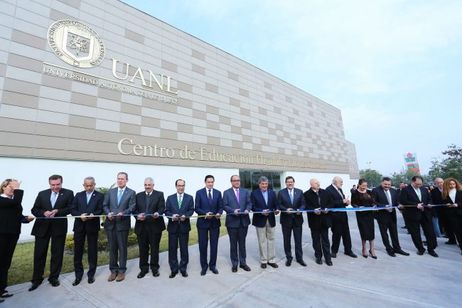 Inaugura